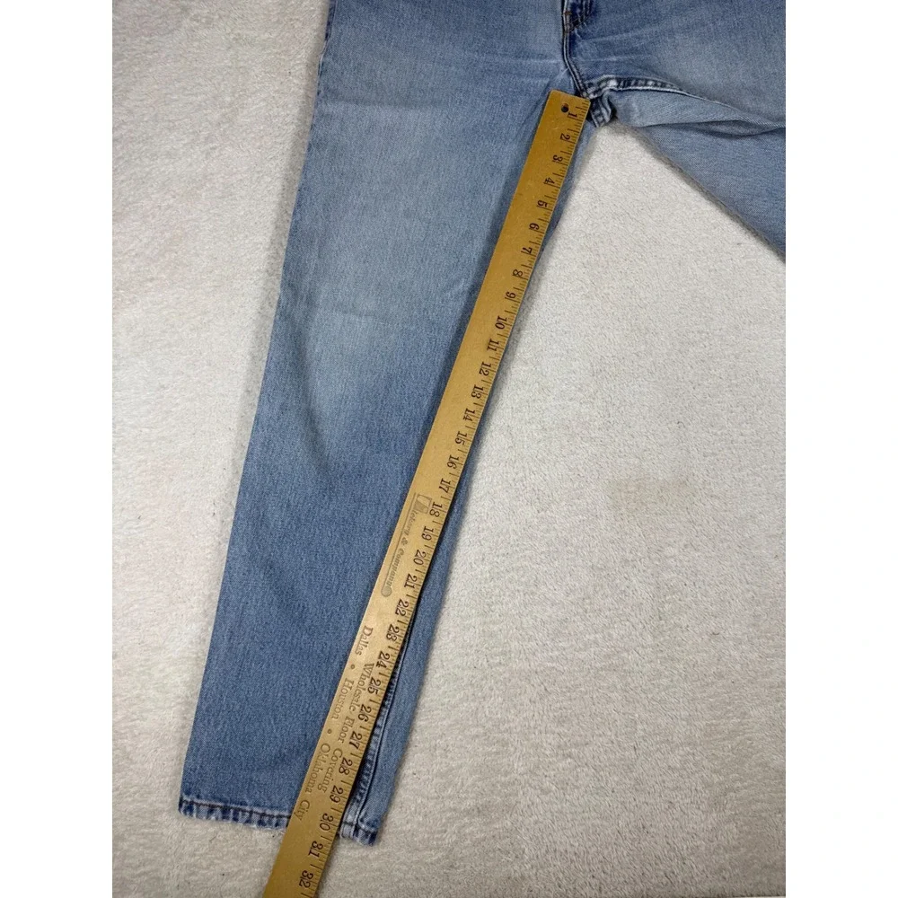 Levi's 550 Relaxed Fit Jeans Mens 33x32 Light Wash Good Vintage Made in USA 90s